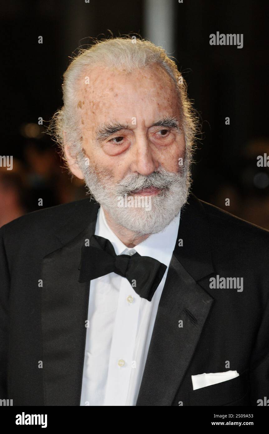 Christopher Lee, Skyfall - Royal World Premiere, Royal Albert Hall, Londra, Regno Unito Foto Stock