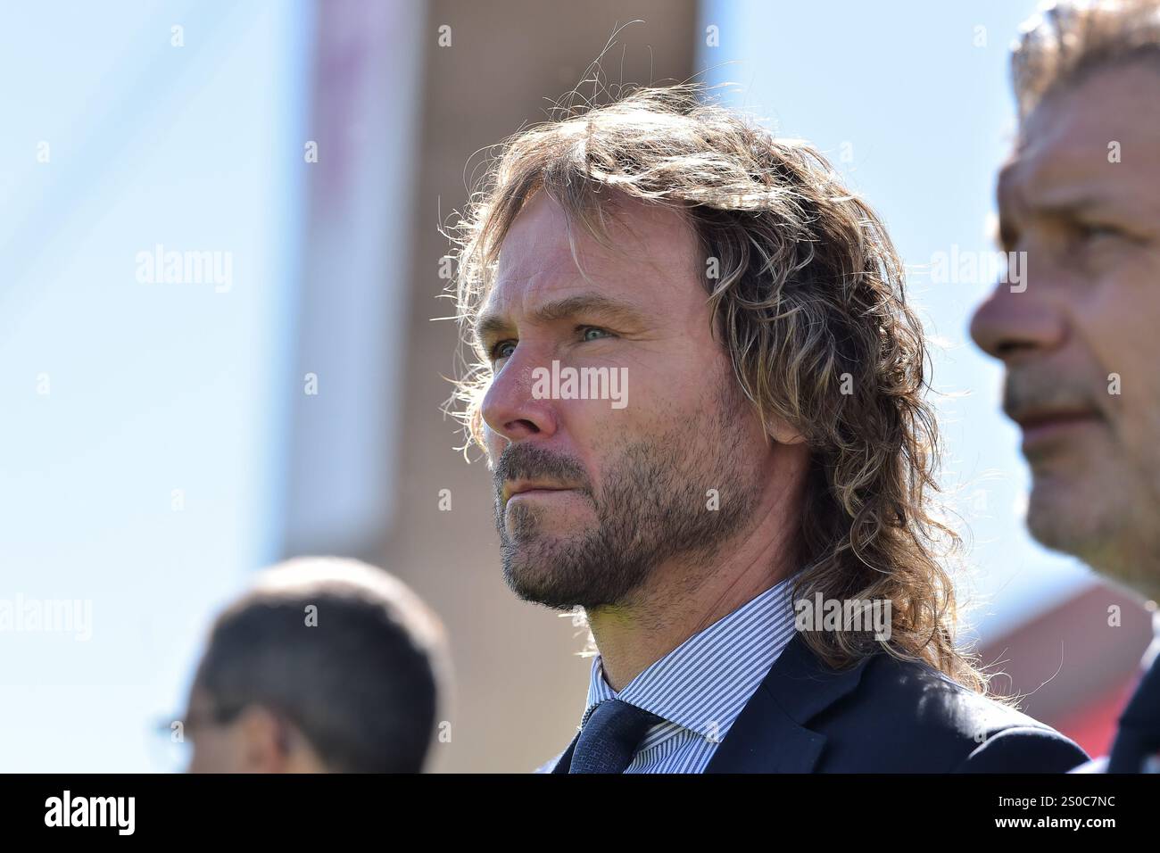 Monza, Italia. 18 settembre 2022. Foto Claudio grassi/LaPresse 18 settembre 2022 - Monza, Italia - sport, calcio - Monza vs Juventus - Campionato italiano di calcio serie A TIM 2022/2023 - Stadio U-Power. Nella foto: Pavel Nedved (vice presidente Juventus) e Federico Cherubini (direttore tecnico) 18 settembre 2022 Monza, Italia - sport, calcio - AC Monza vs Juventus FC - Campionato Italiano TIM 2022/2023 - Stadio U-Power. Nella foto: Pavel Nedved (vice presidente Juventus) e Federico Cherubini (direttore tecnico) crediti: LaPresse/Alamy Live News Foto Stock