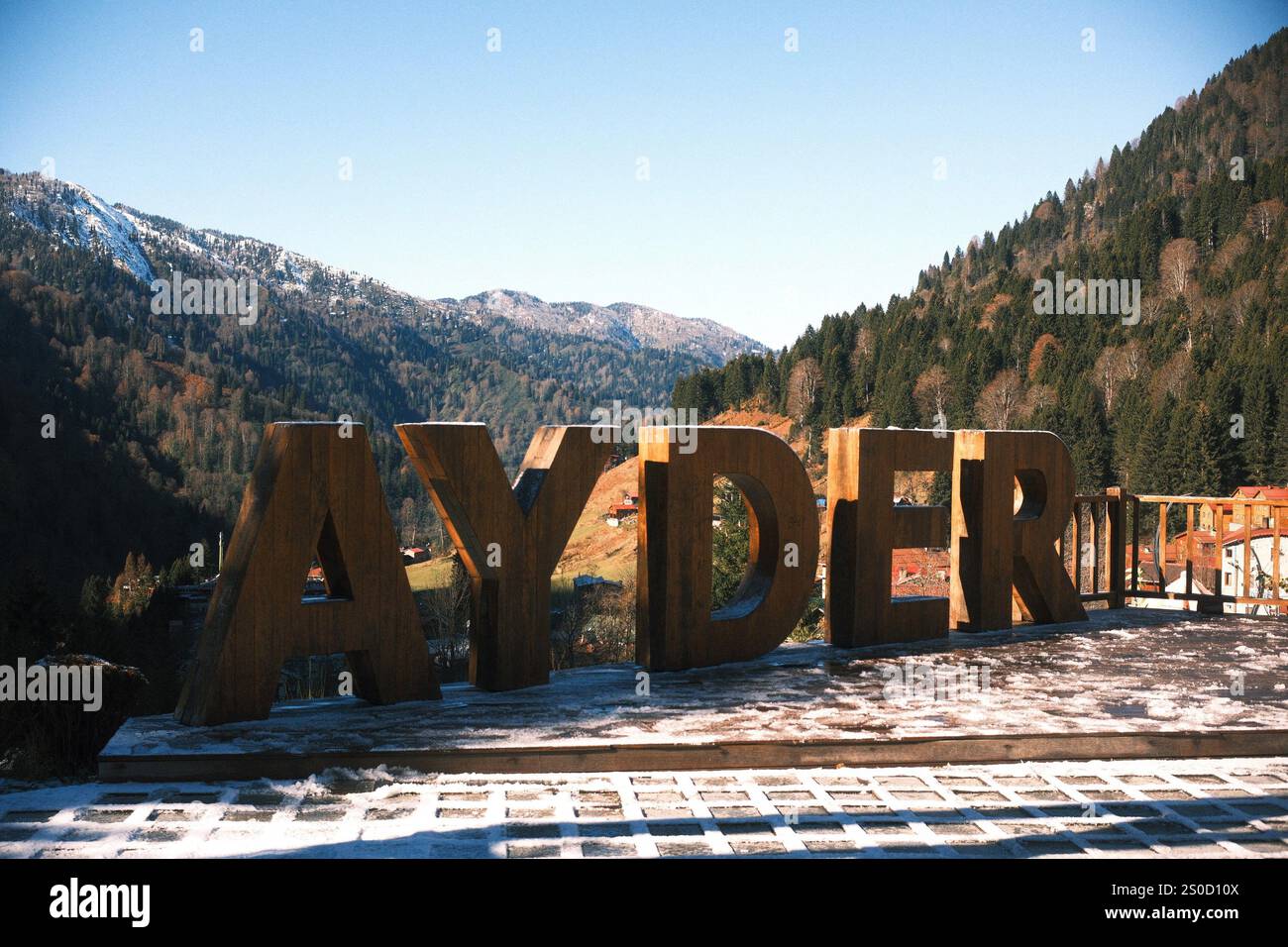 Il simbolo panoramico iconico di Ayder, punto di riferimento per scattare foto turistiche Foto Stock Il simbolo panoramico iconico di Ayder, punto di riferimento per scattare foto turistiche Foto Stock