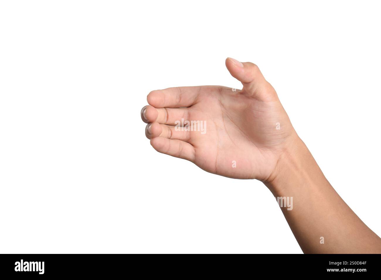 Mano maschile che tiene qualcosa come una bottiglia o una bomboletta isolata su sfondo bianco con percorso di ritaglio. Foto Stock