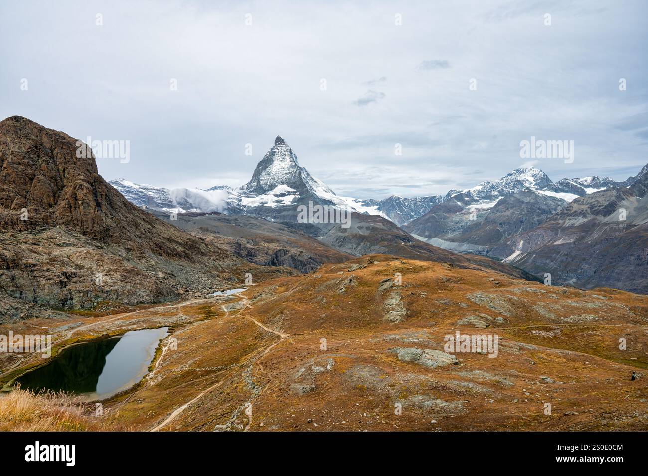Il paesaggio di APLs con il Monte Cervino sullo sfondo Foto Stock