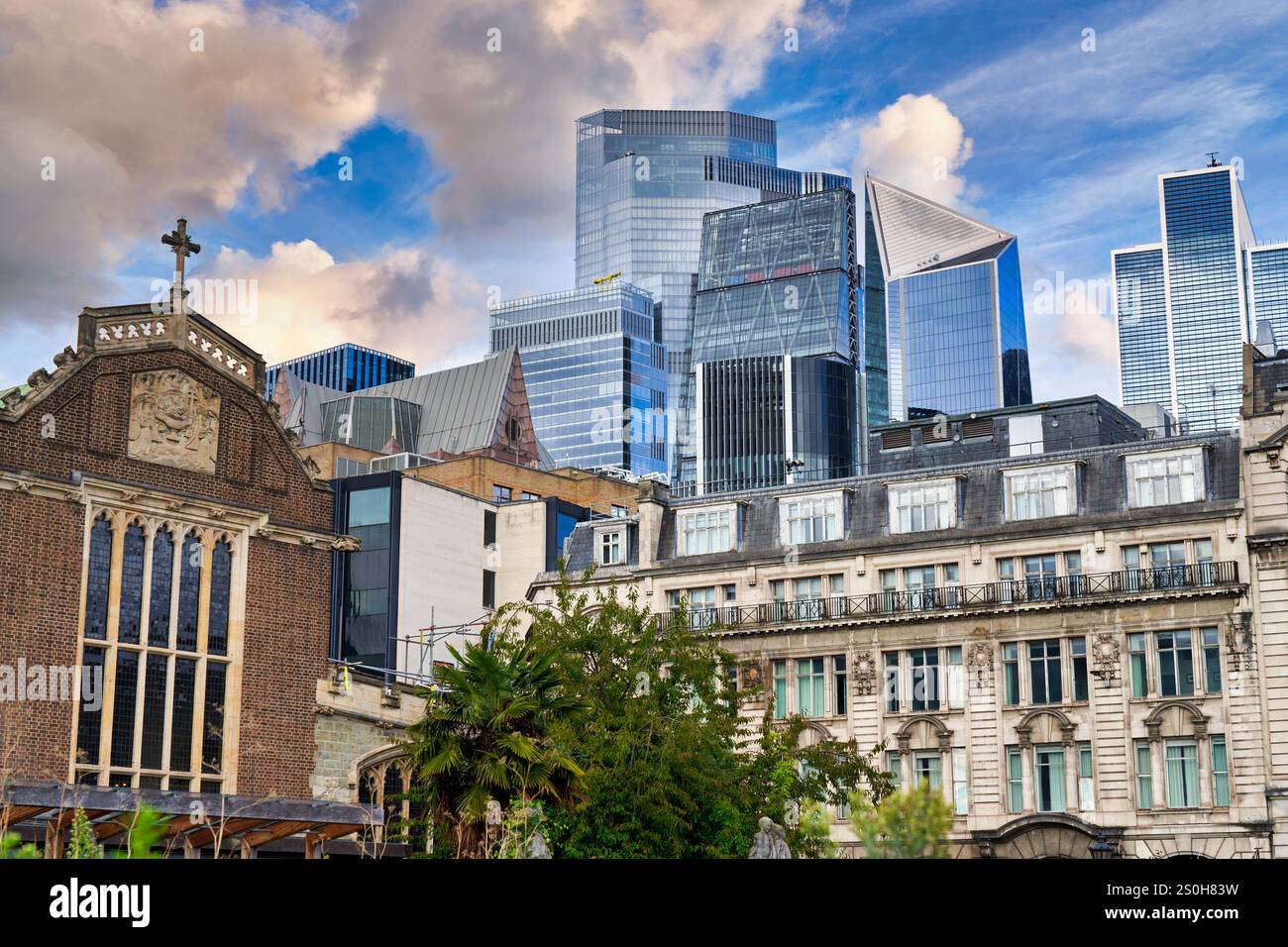 All Hallows by the Tower, City of London, Buildings of the Financial District, London, England, UK Foto Stock
