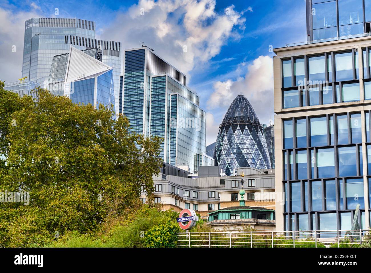 Città di Londra, edifici del quartiere finanziario, Londra, Inghilterra, Regno Unito Foto Stock