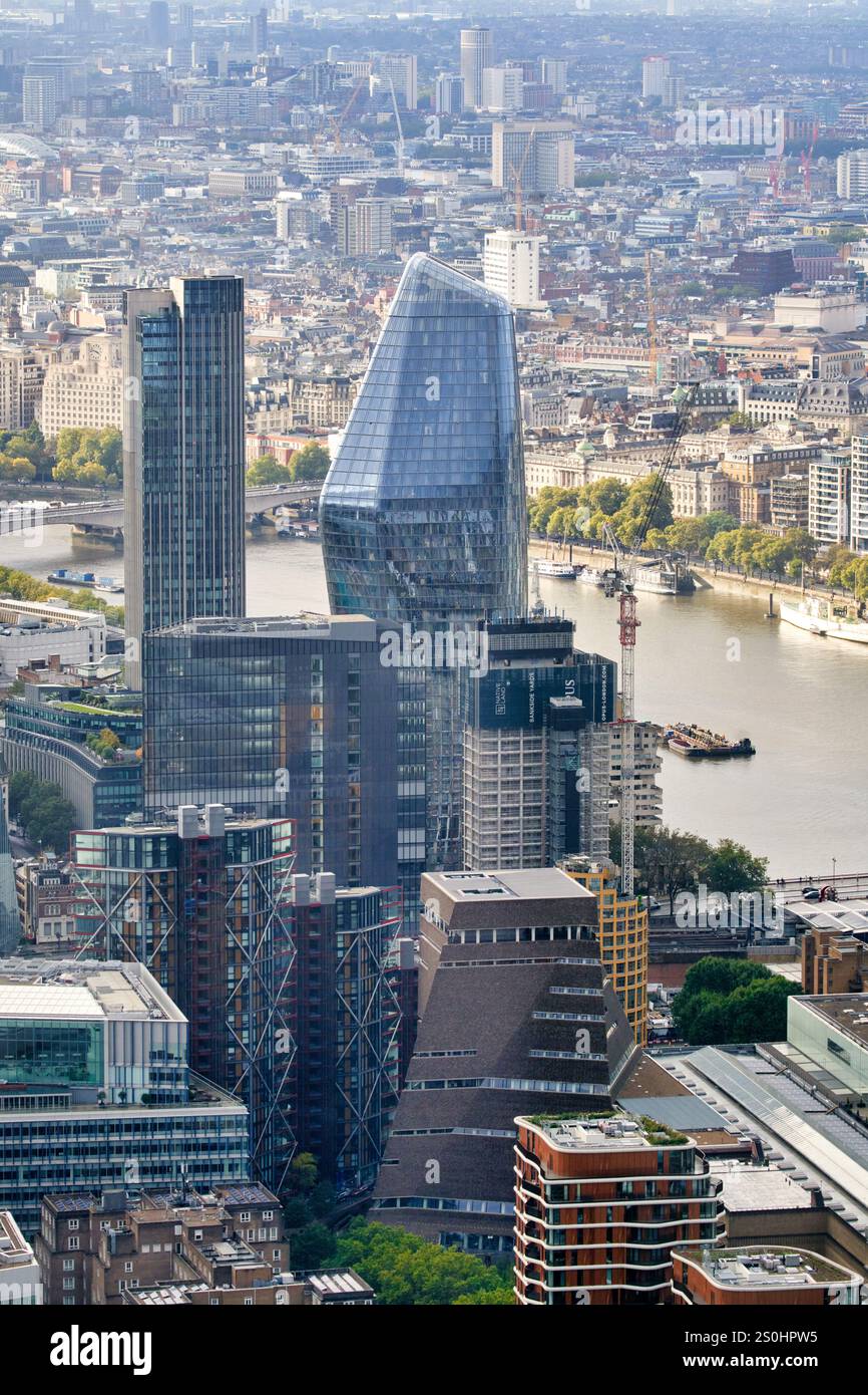 Skyline, City of London, edifici del quartiere finanziario, vista da The Shard, Londra, Inghilterra, Regno Unito Foto Stock