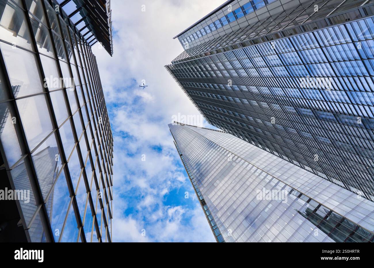 Aereo, The Shard, 1 London Bridge St, edifici del quartiere finanziario, Londra, Inghilterra, Regno Unito Foto Stock