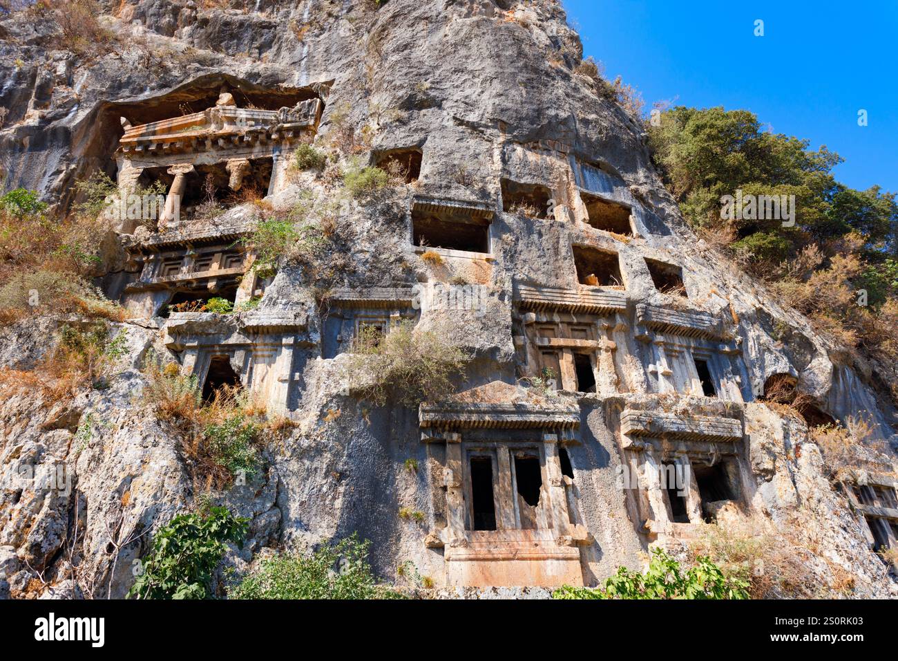 La Tomba di Amyntas o Tomba di Fethiye è un'antica tomba di roccia Licia nell'antica Telmessos, in Licia. Ora si trova nella città di Fethiye, nella provincia di Mugla, in Turchia. Foto Stock