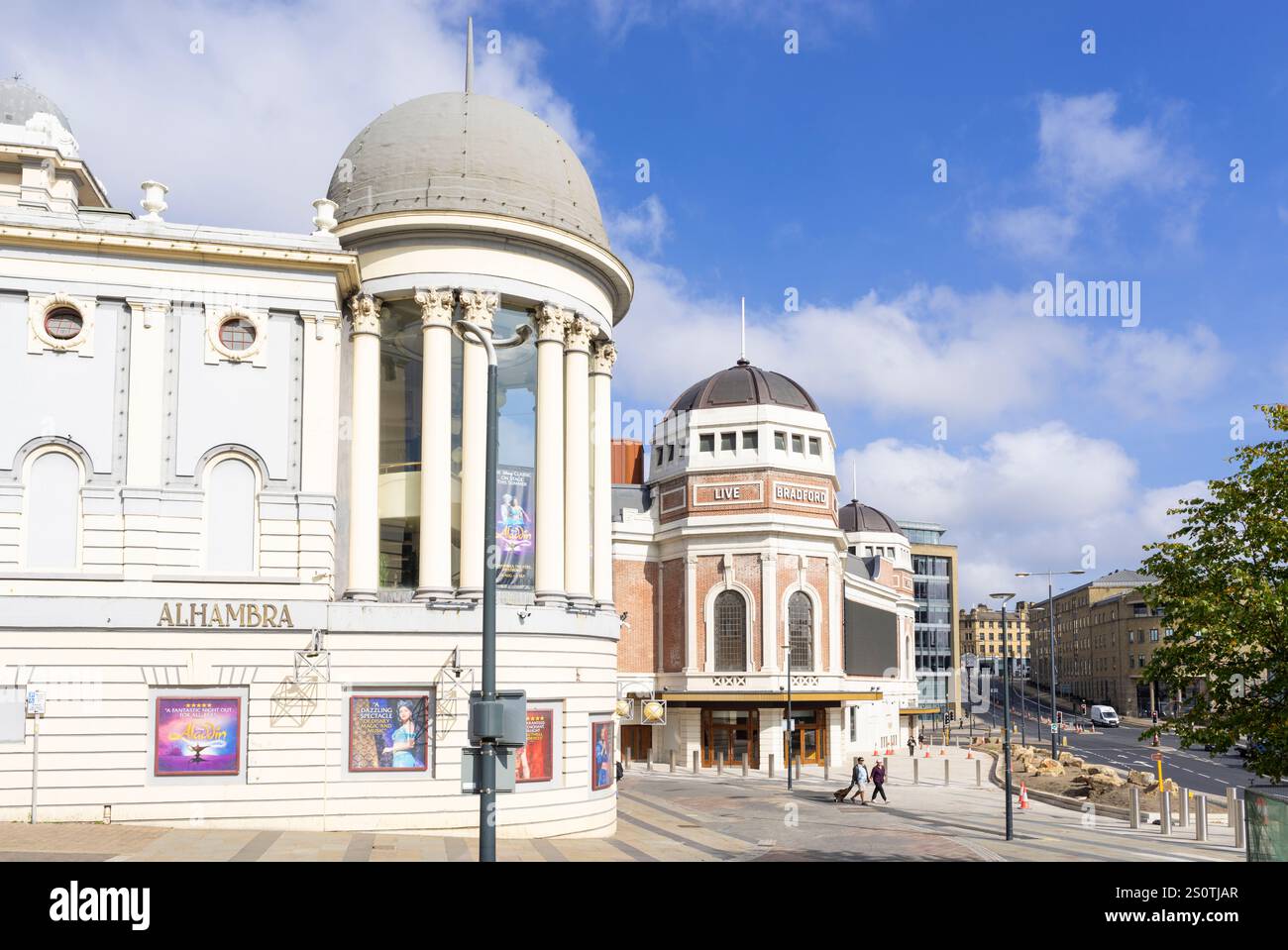 Bradford UK The Alhambra Theatre e Bradford Live un ex cinema Odeon nel centro della città di Bradford Yorkshire Inghilterra Regno Unito Europa Foto Stock