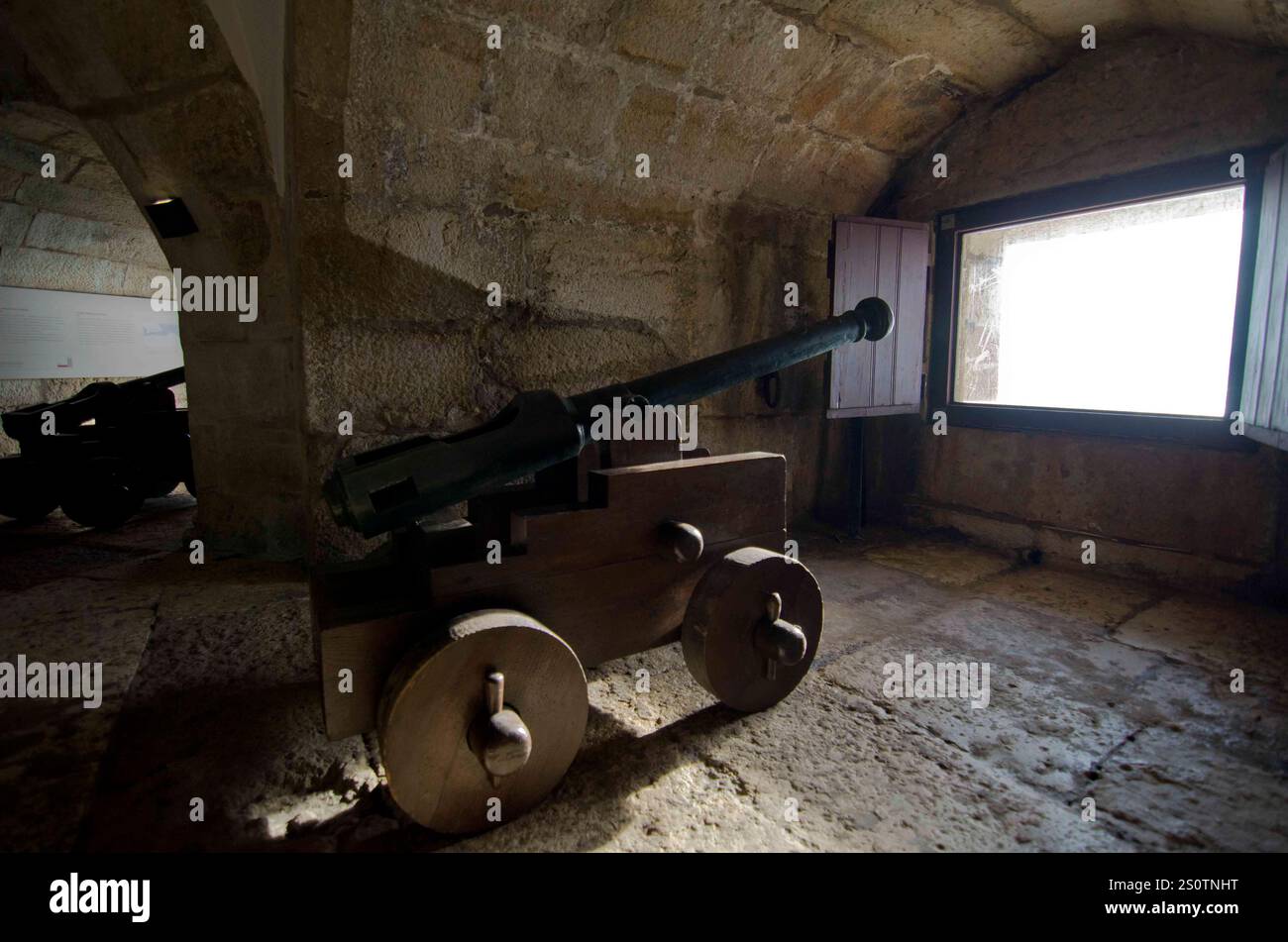 Torre de Belem. Archi in stile Rennaissance. Costruito nel XVI secolo per difendere la foce del fiume Tago. Belem, Lisbona, Portogallo Foto Stock