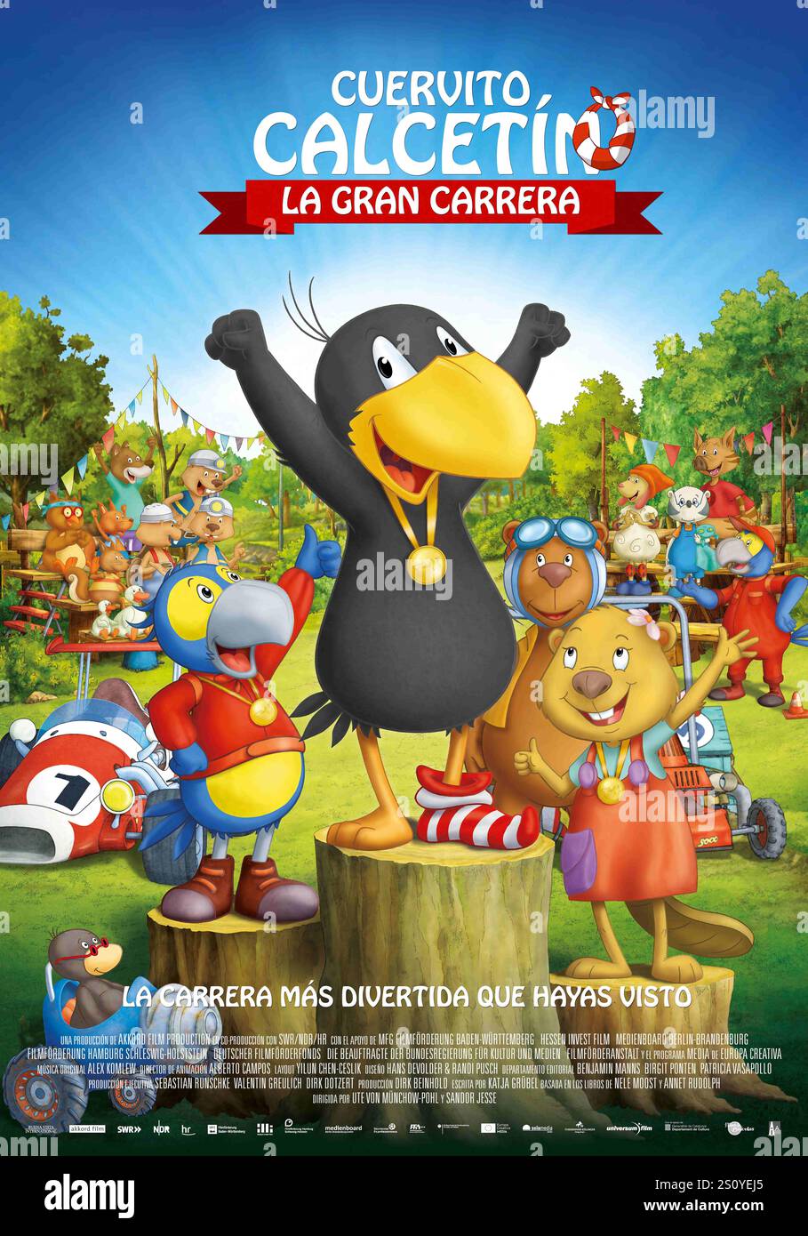 RAVEN THE LITTLE RASCAL-THE BIG RACE (2015) -TITOLO ORIGINALE: DER KLEINE RABE SOCKE-DAS GROBE RENNEN-, DIRETTO DA UTE VON MUNCHOW-POHL E SANDOR JESSE. Crediti: Akkord Film Produktion GmbH / Virgin Lands Animated Pictures / album Foto Stock