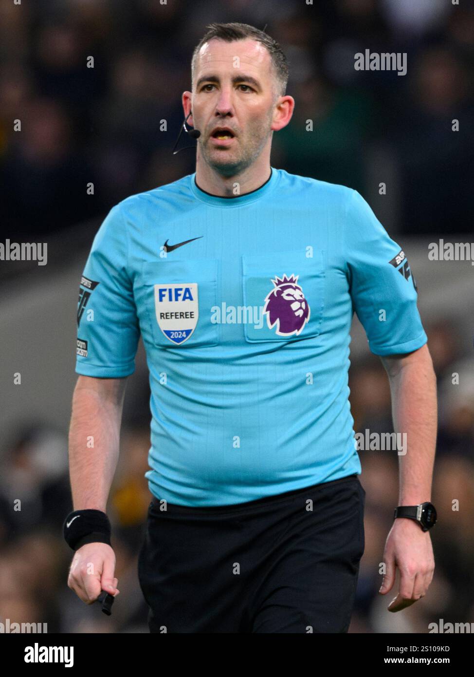 Londra, Regno Unito. 29 dicembre 2024. Londra, Inghilterra - 2024 29 dicembre: Arbitro Christopher Kavanagh durante la partita di Premier League 2024/25 tra Tottenham Hotspur FC e Wolverhampton Wanderers al Tottenham Hotspur Stadium il 29 dicembre 2024 a Londra, Inghilterra. (Foto di David Horton/SPP) (David Horton/SPP) credito: SPP Sport Press Photo. /Alamy Live News Foto Stock