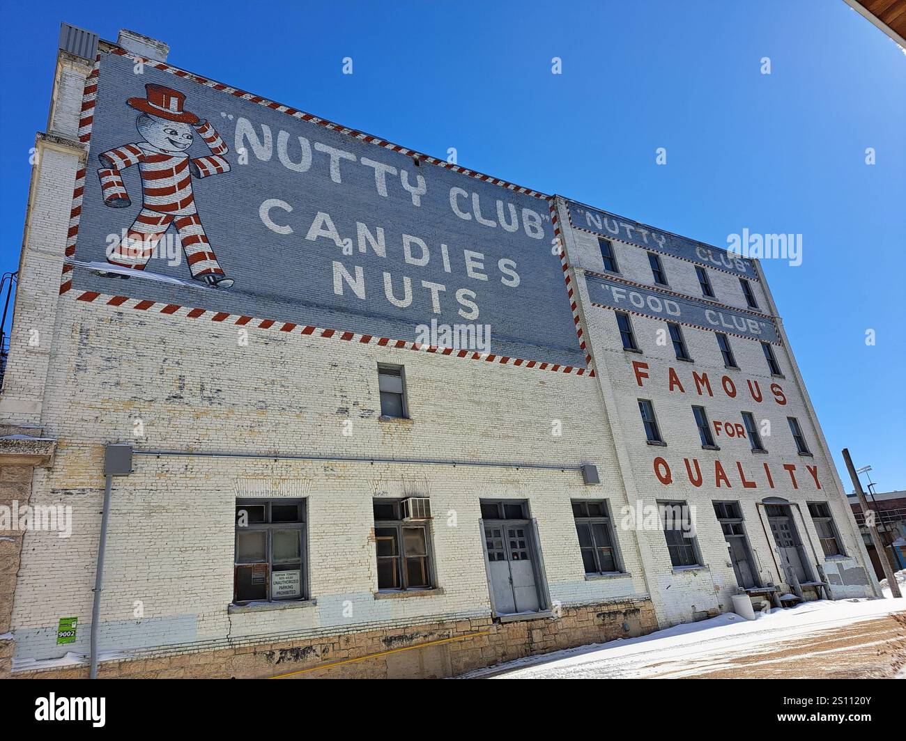 Murale Can-d-man di Nutty Club a Winnipeg, Manitoba, Canada Foto Stock