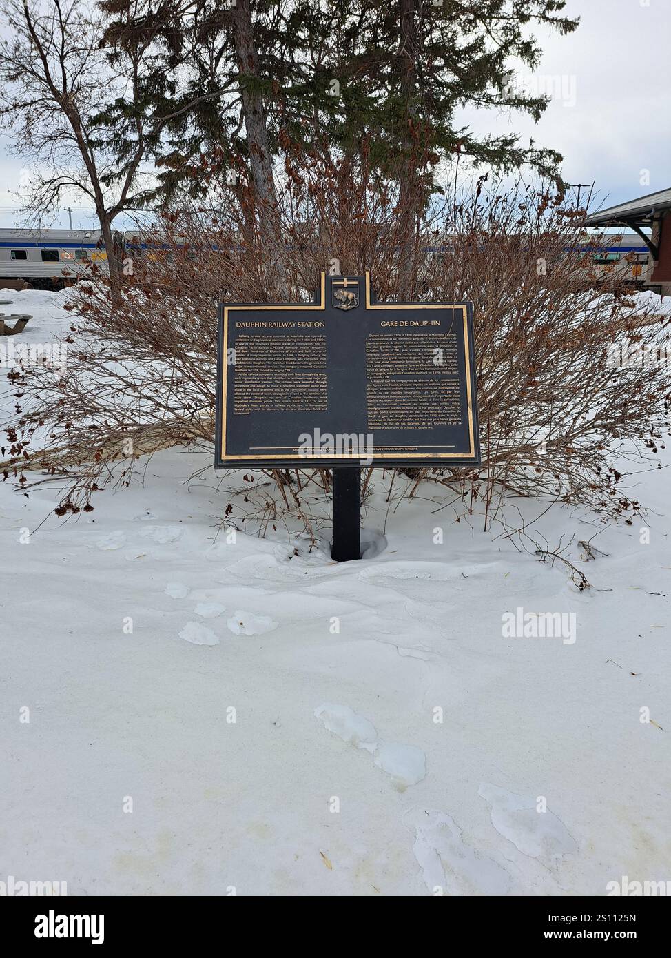 Targa commemorativa della stazione ferroviaria di Dauphin a Manitoba, Canada Foto Stock