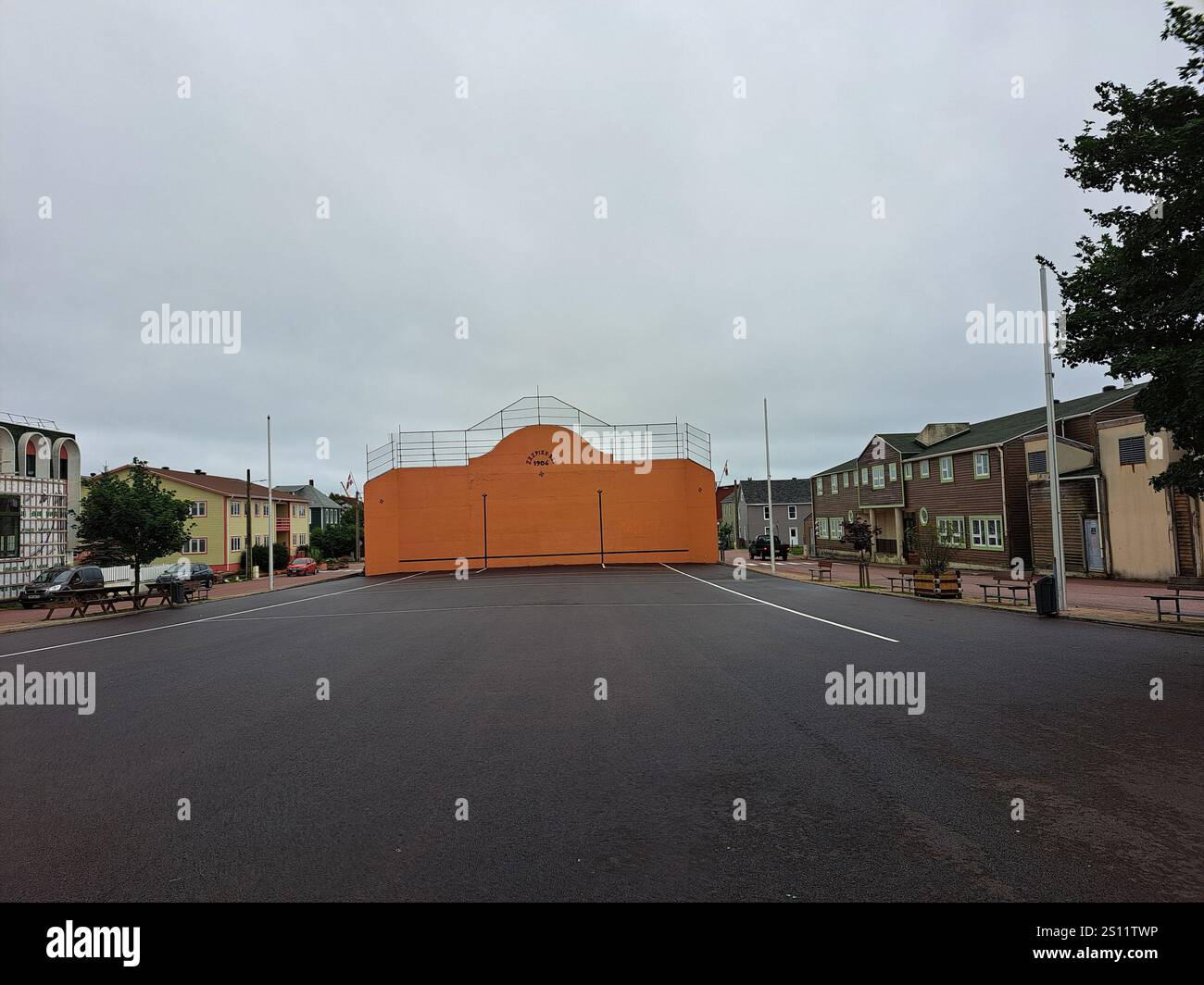 Zazpiak Bat un'arena per lo sport tradizionale basco della pelotain a St. Pierre, Francia Foto Stock
