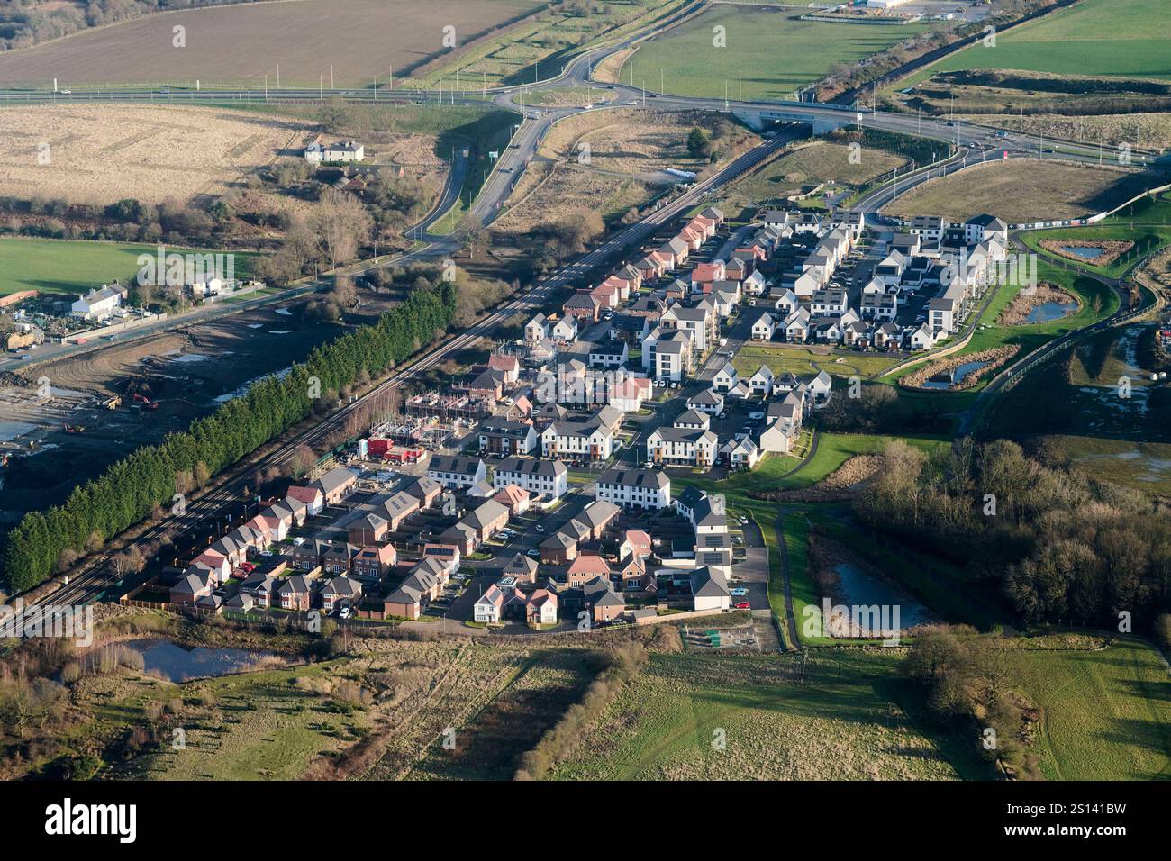 Nuovi alloggi in costruzione nell'ex sito di Vickers, Crossgates, East Leeds, Inghilterra settentrionale, Regno Unito Foto Stock