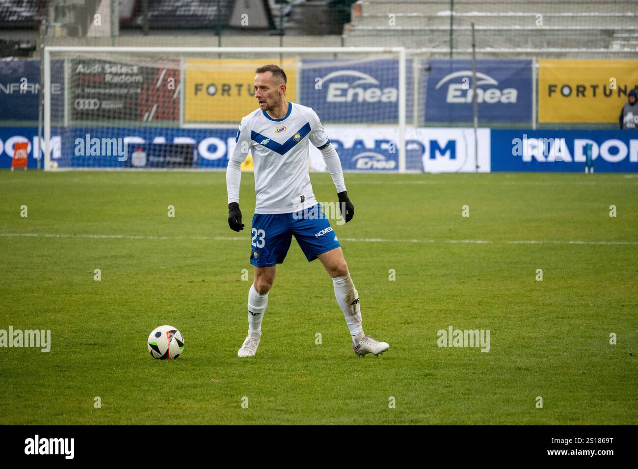 Il giocatore STAL Mielec Krystian Getinger durante Radomiak Radom vs Stal Mielec. PKO BP Ekstraklasa. Stadion im. Braci Czachorów, Radom, polonia Foto Stock