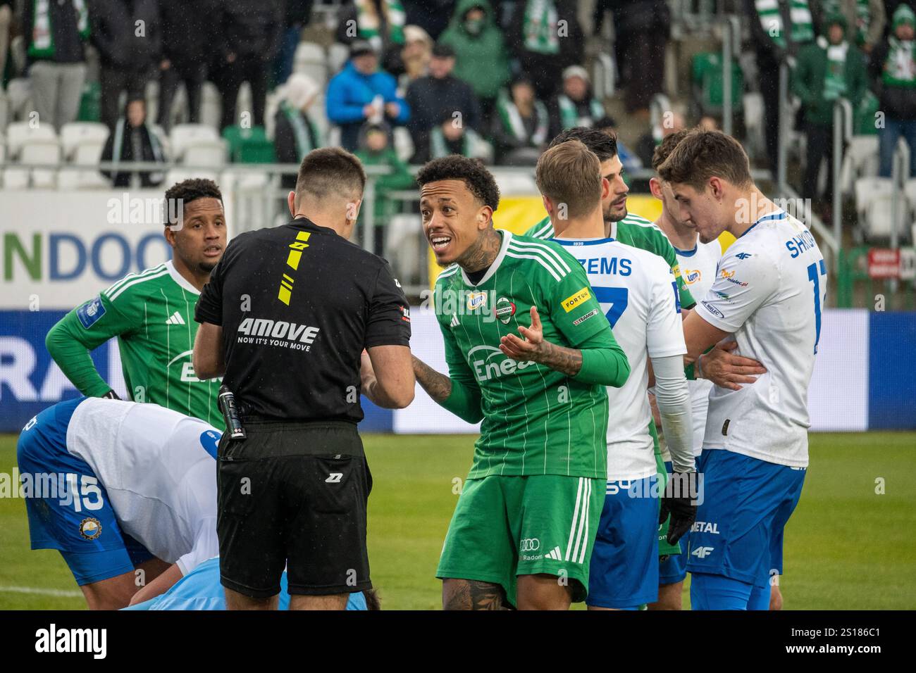 Radomiak Radom player Luizão durante Radomiak Radom vs Stal Mielec. PKO BP Ekstraklasa. Stadion im. Braci Czachorów, Radom, polonia Foto Stock