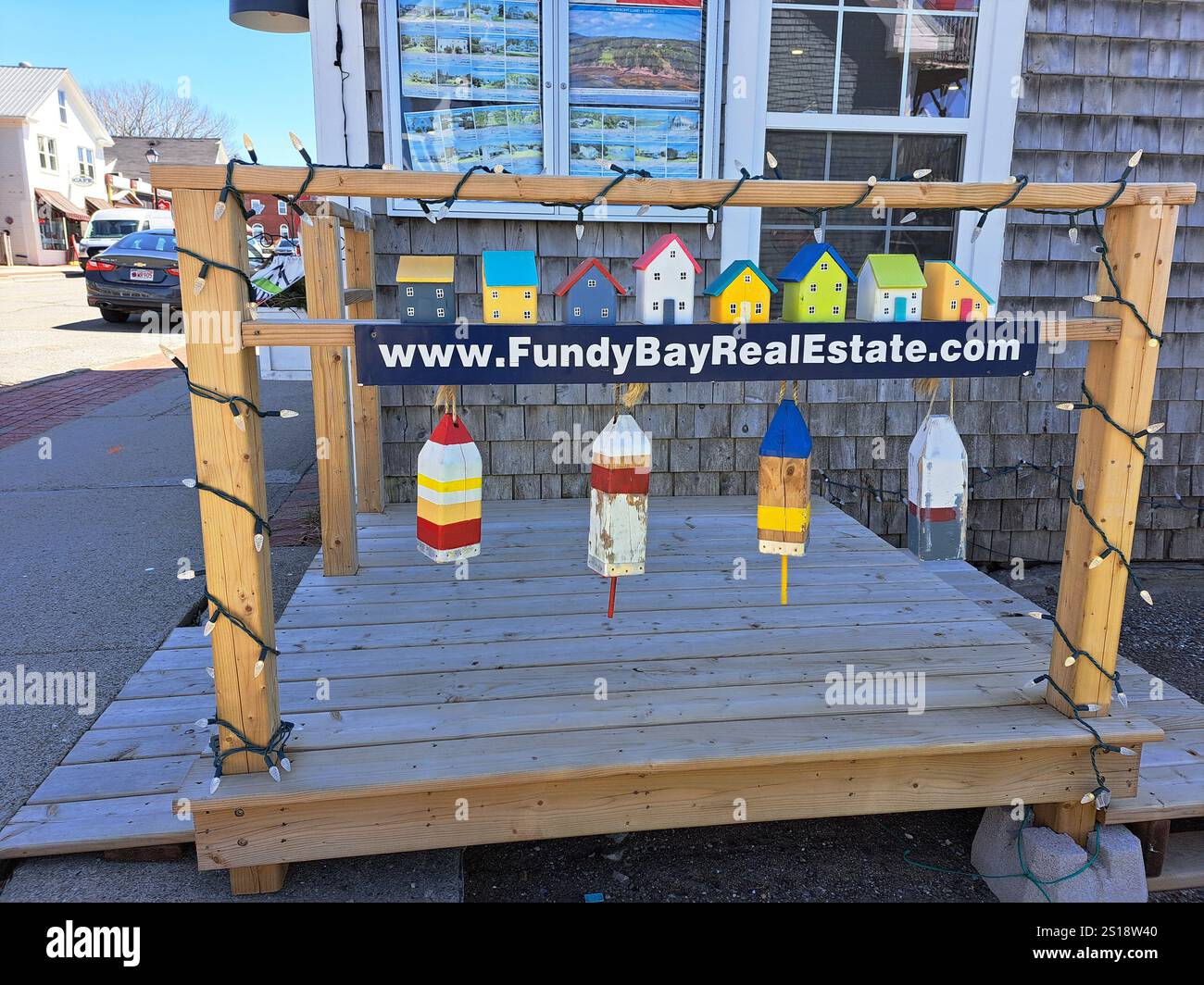 Cartello immobiliare di Fundy Bay su Water Street nel centro di St. Andrews, New Brunswick, Canada Foto Stock
