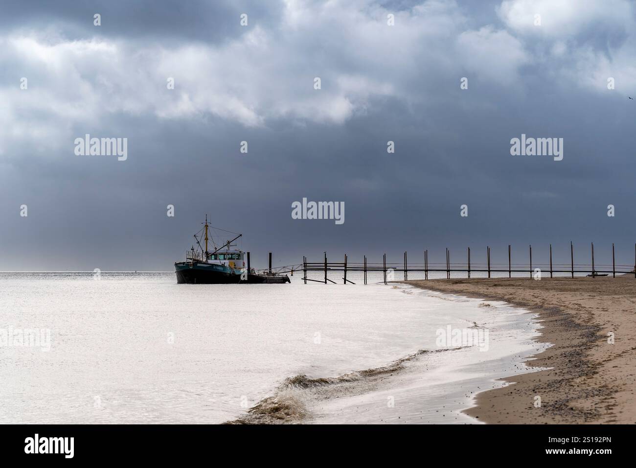 Schiff am Steg Foto Stock