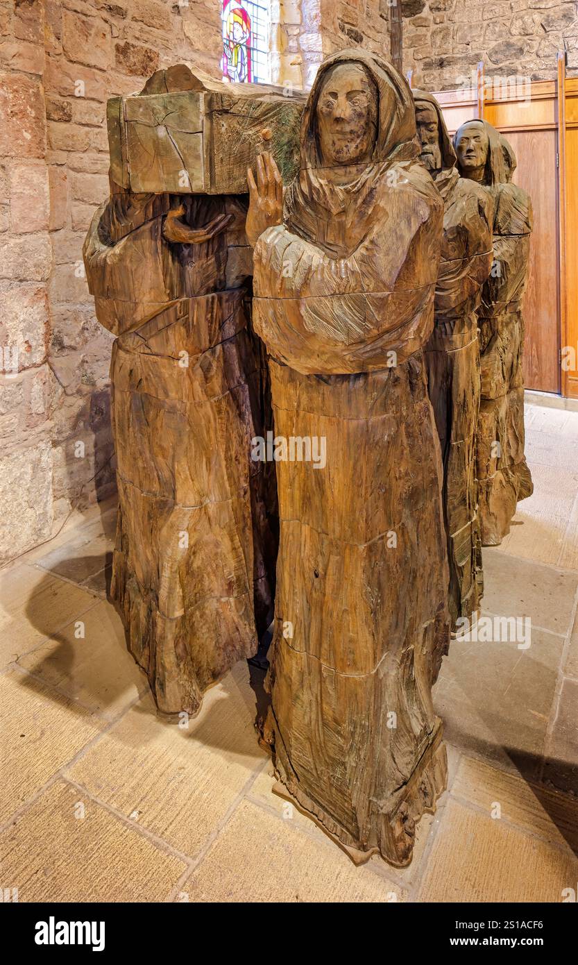 Vista interna della Chiesa Parrocchiale di Santa Maria Vergine sull'Isola Santa di Lindisfarne nel Northumberland Foto Stock
