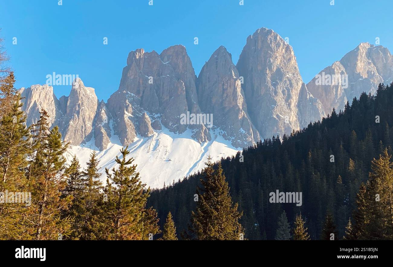 Val di Funes, Dolomiti, Italia Foto Stock