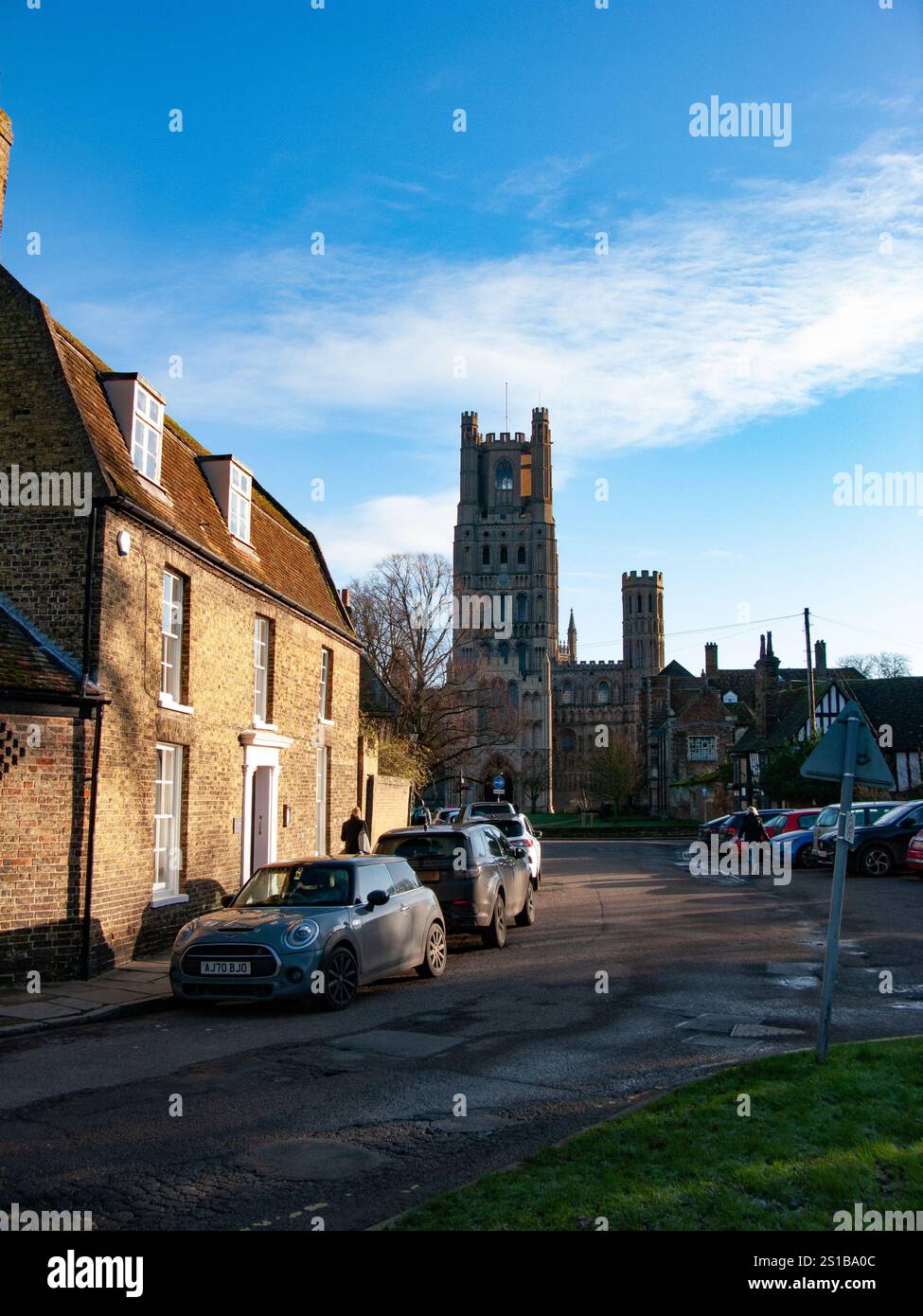 Cattedrale di Ely da Church Lane Foto Stock