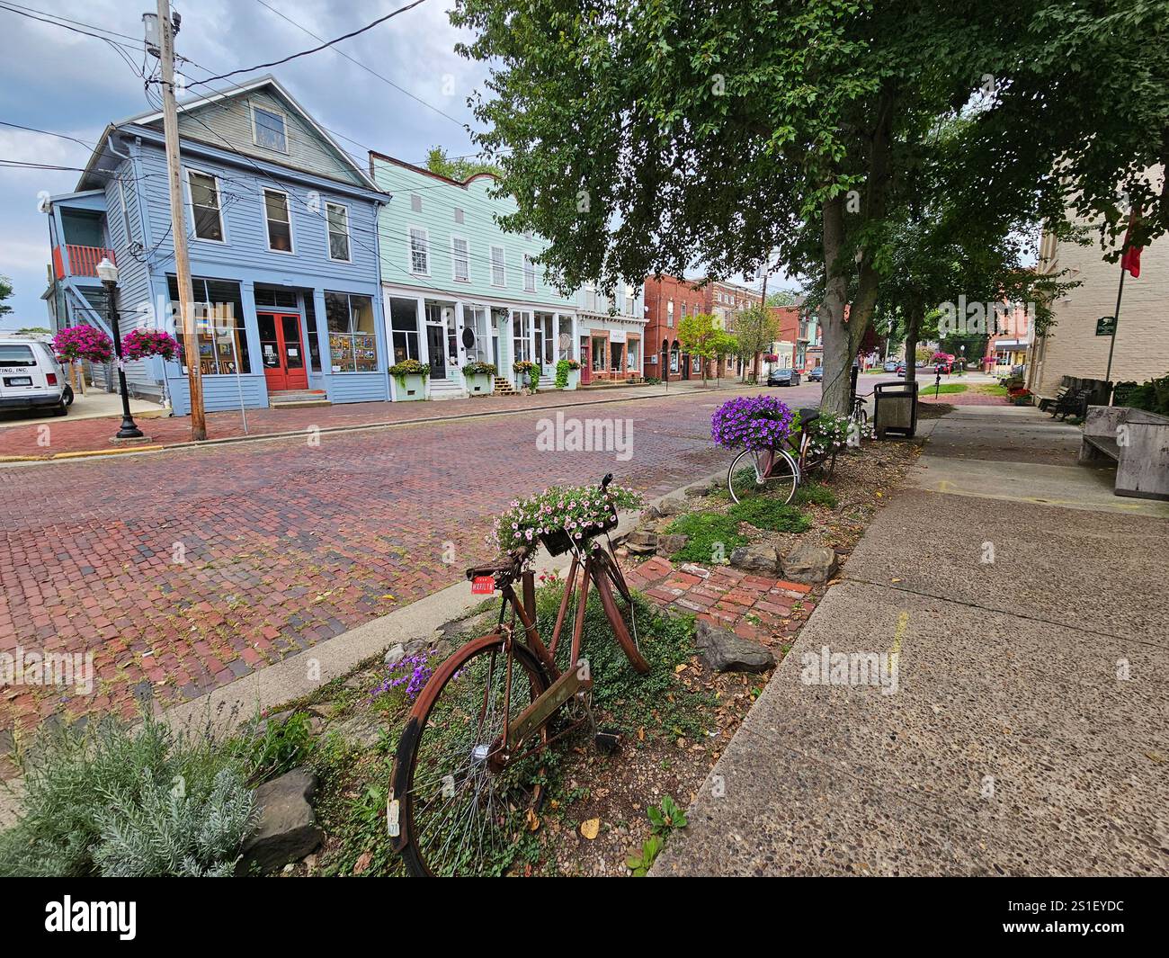 Il centro storico di Harmer, un quartiere di Marietta, Ohio - Immagine stock catturata con smartphone