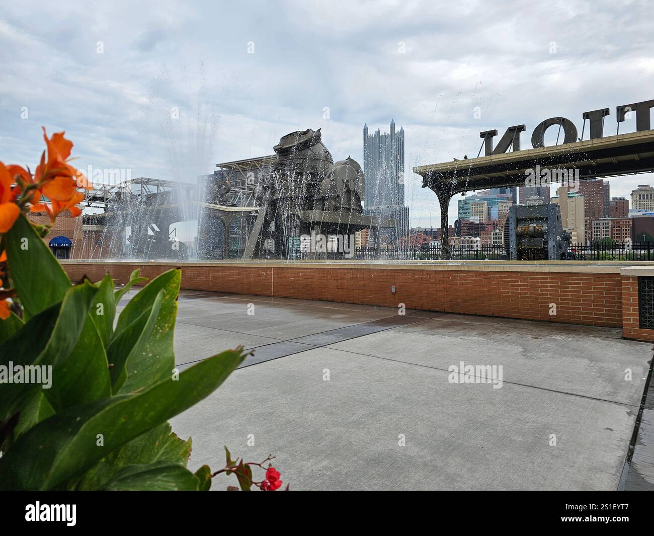 Musical Fountain a Station Square, Pittsburgh, Pennsylvania Foto Stock