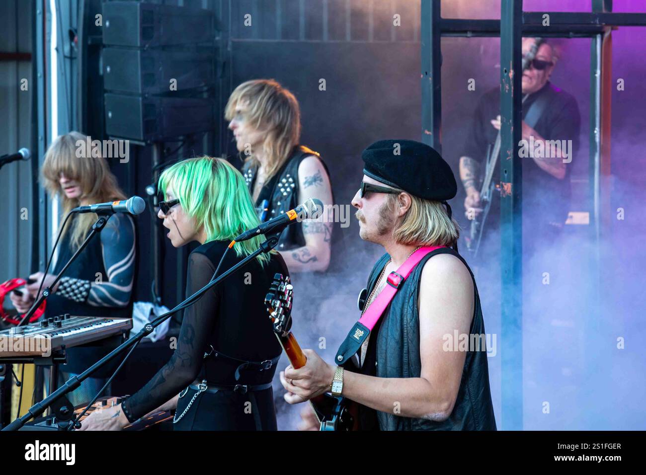 Kissa sul palco del concerto all'aperto Kerafest a Espoo, Finlandia Foto Stock