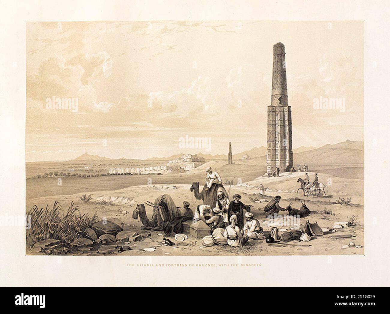 La Cittadella e la Fortezza di Ghuznee con i minareti. Ghuzni fu attaccata e presa dagli inglesi sulla strada per Kabul. L'invasione britannica dell'Aghanistan per insediare Shujah come leader fantoccio fu uno dei peggiori disastri militari della storia. Dopo che Shah Shujah fu installato a Kabul, l'esercito si ritirò in India. La colonna di 20.000 uomini fu spazzata via con l'eccezione di un soldato britannico e 5-6 indiani. Foto Stock