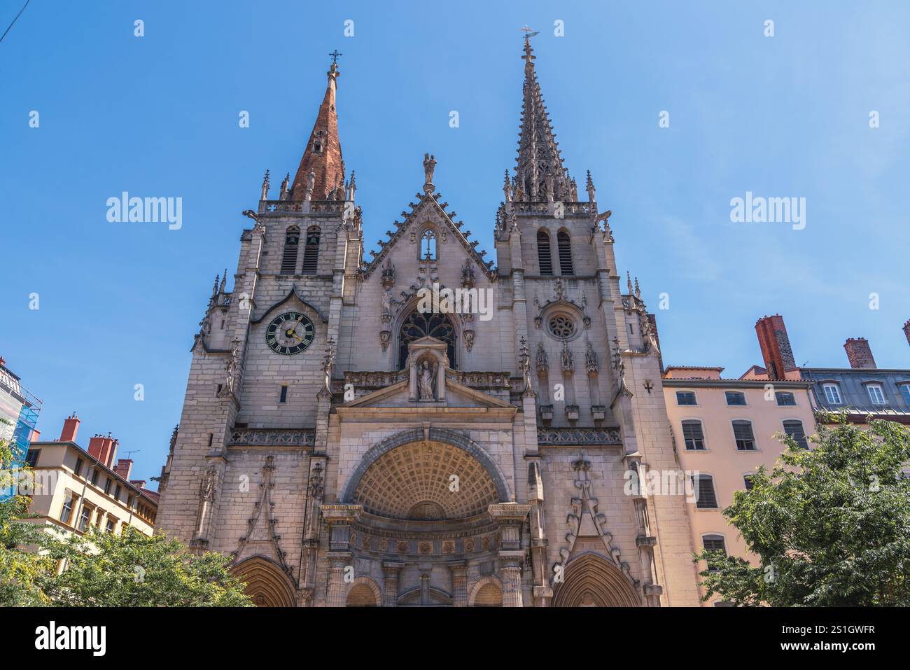 Lione, Francia. 13 giugno 2024. Facciata della chiesa di Saint-Nizier nel quartiere Presqu'île, completata alla fine del XVI secolo Foto Stock