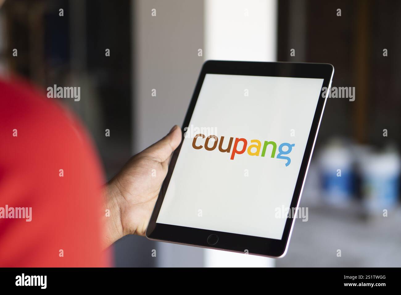Coupang, Inc. È un'azienda tecnologica con sede negli Stati Uniti, con sede a Seattle, Washington e costituita in base alla legge generale sulle società del Delaware. Foto Stock