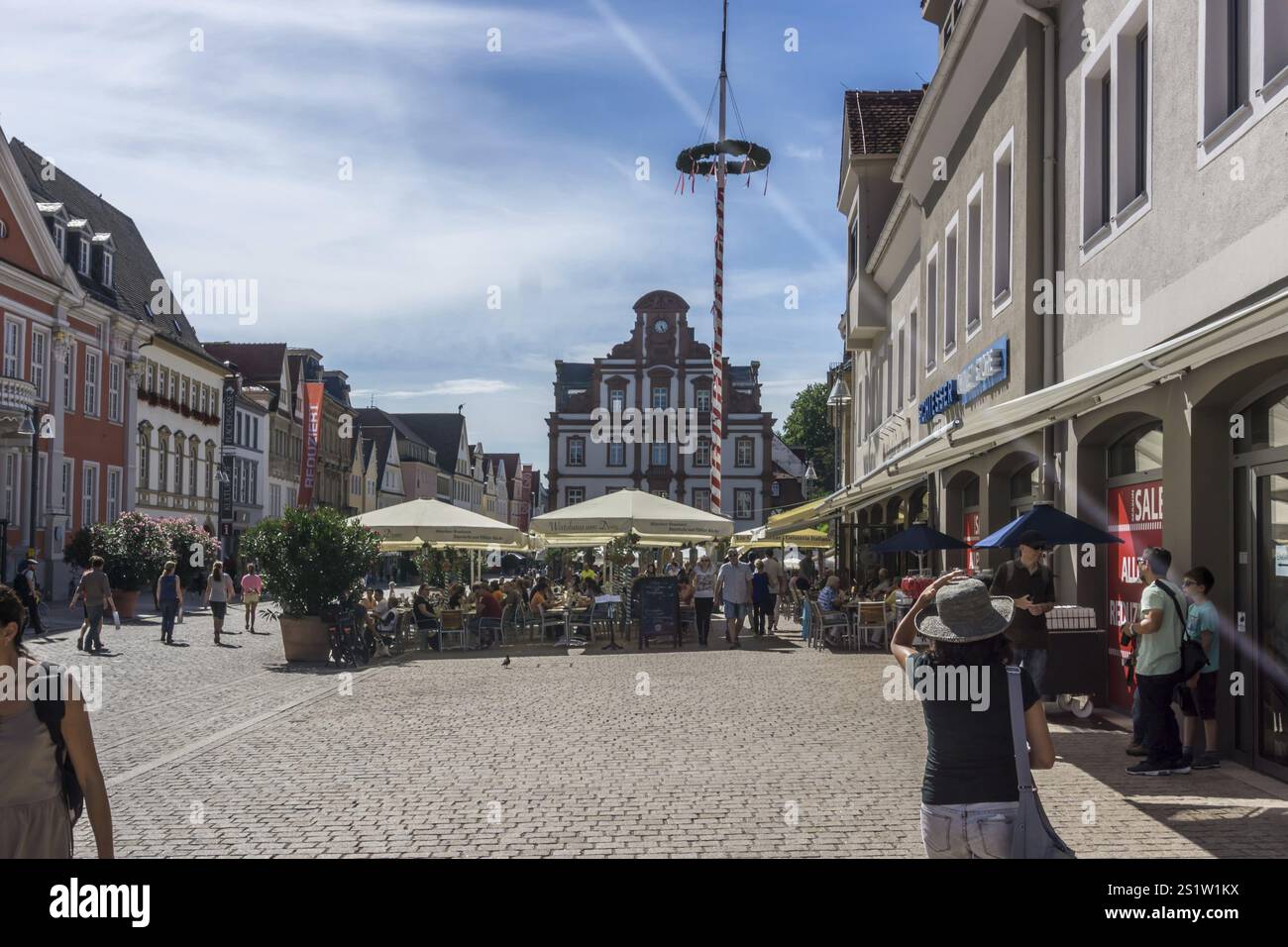 La splendida città di Speyer in Germania, con molti edifici storici, è un famoso Consiglio di viaggio. La splendida città di Speyer in Germania con molti edifici storici Foto Stock La splendida città di Speyer in Germania, con molti edifici storici, è un famoso Consiglio di viaggio. La splendida città di Speyer in Germania con molti edifici storici Foto Stock