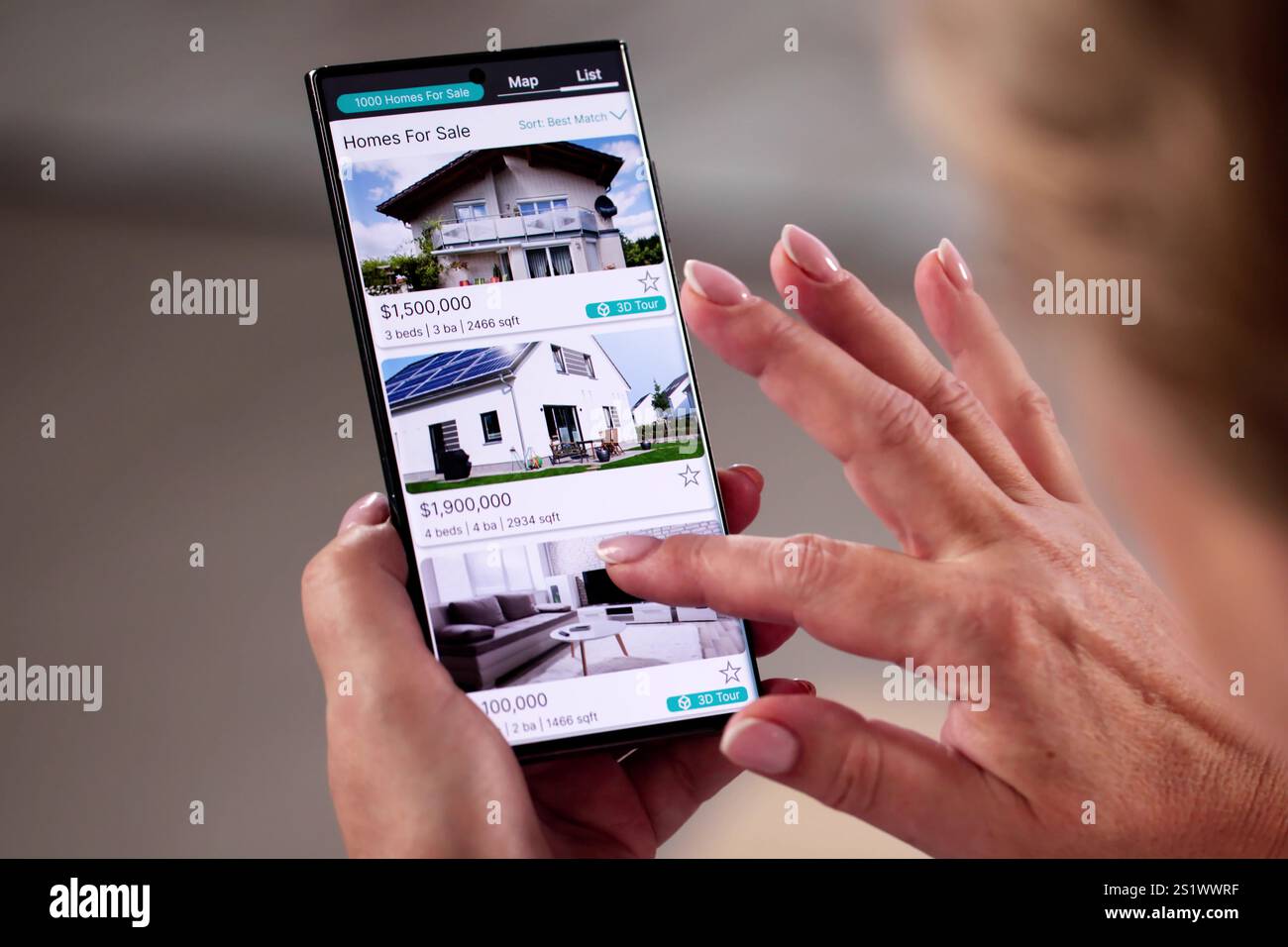 Ricerca in linea della proprietà immobiliare ed elenco di fotoricettore Foto Stock
