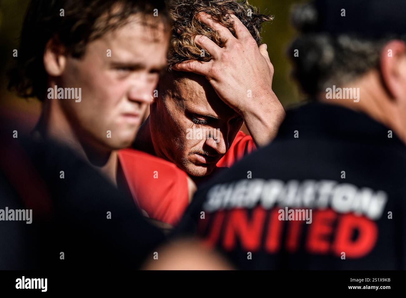 Australian Rules Football, Goulburn Valley Football League round 3. I Benalla Saints affrontano lo Shepparton United. Foto Stock