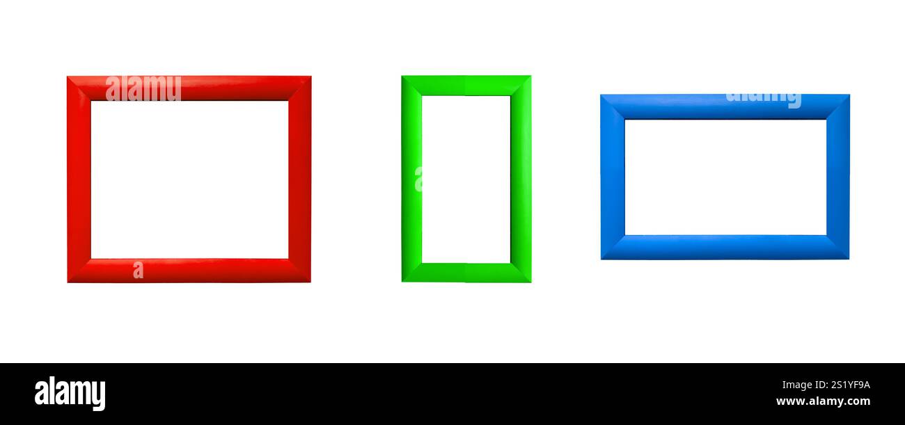 Set di cornici per immagini. Design rettangolari moderni con bordi rossi, verdi e blu, varie dimensioni per foto, dipinti o poster per gallerie, interni Foto Stock