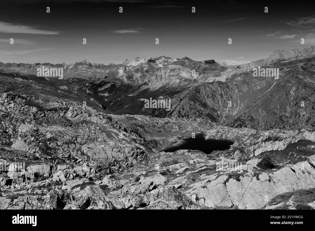 Vista panoramica sulla riserva naturale di Carlaveyron, da le Brevent, Chamonix, alta Savoia, Alpi francesi, Francia Foto Stock