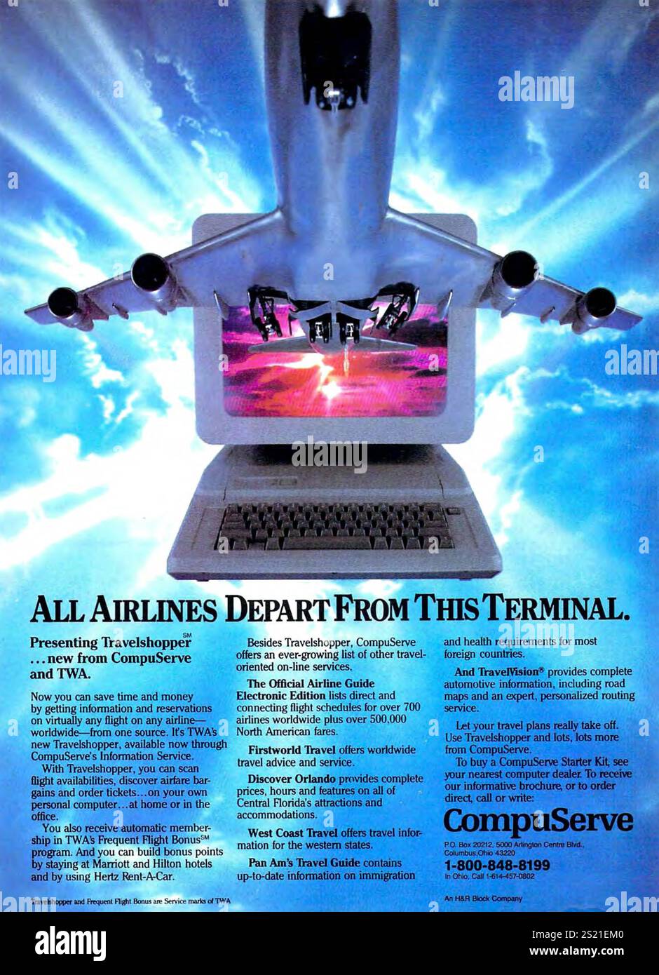 1985 TWA Travelshopper CompuServe Information Service ad - 'il sistema di prenotazione computerizzato che consente a un utente informatico di accedere agli orari dei voli Foto Stock