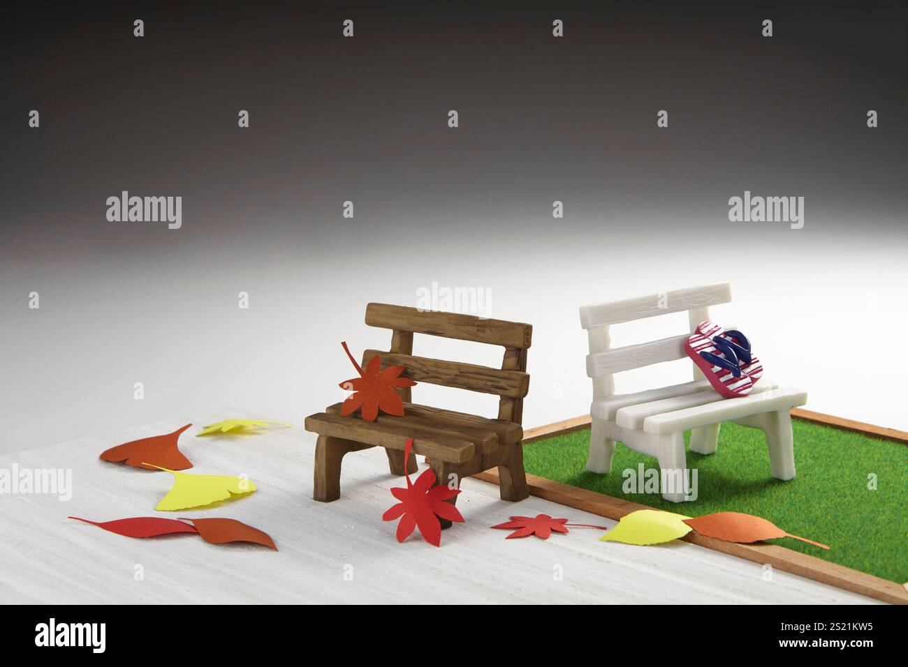 Variazione stagionale da estate a autunno Foto Stock