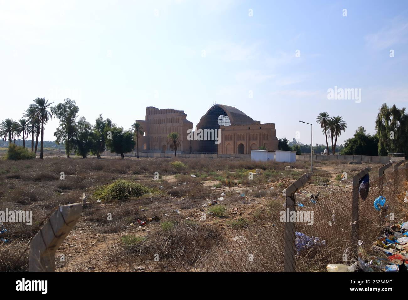 Ctesifonte, Iraq - Palazzo Ktesifon o Tak-i Kisra - Taq Kasra, Ctesifonte o Salman Pak era un'antica città, situata a circa 35 chilometri a sud-est da Foto Stock