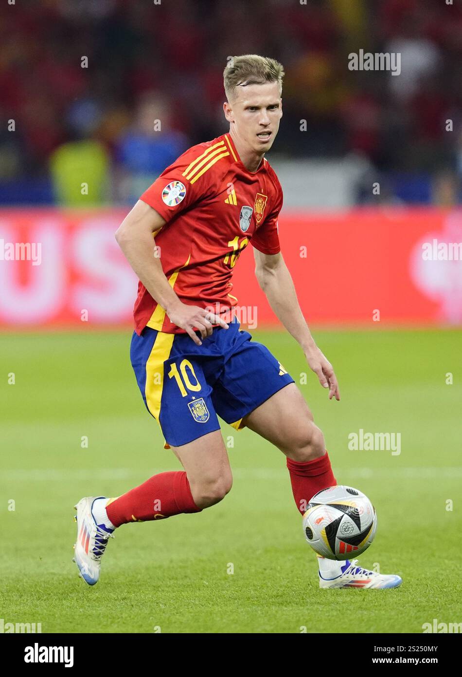 Foto del file datata 14-07-2024 di Dani Olmo che è stato nominato nella squadra della Super Cup di Barcellona nonostante i suoi continui problemi di registrazione. Data di pubblicazione: Lunedì 6 gennaio 2025. Foto Stock