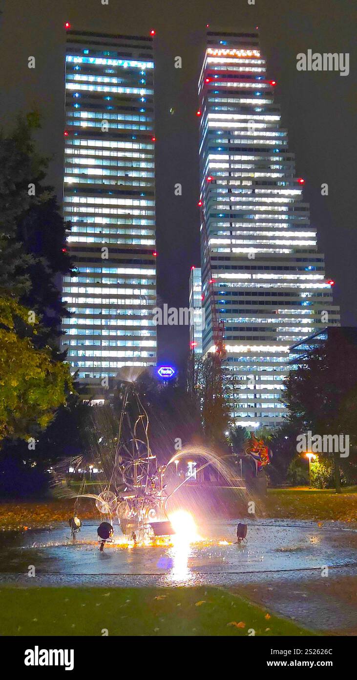 Basilea, Svizzera - 06 gennaio 2025: Roche Towers. Tower, Turm, Tuerme, HQ, Zentrale, Medizin, Hoffmann la Roche, Pharmazie, Pharmacie, Pharma, Medikamente, Wissenschaft Basel, Svizzera: Roche Towers Foto Stock