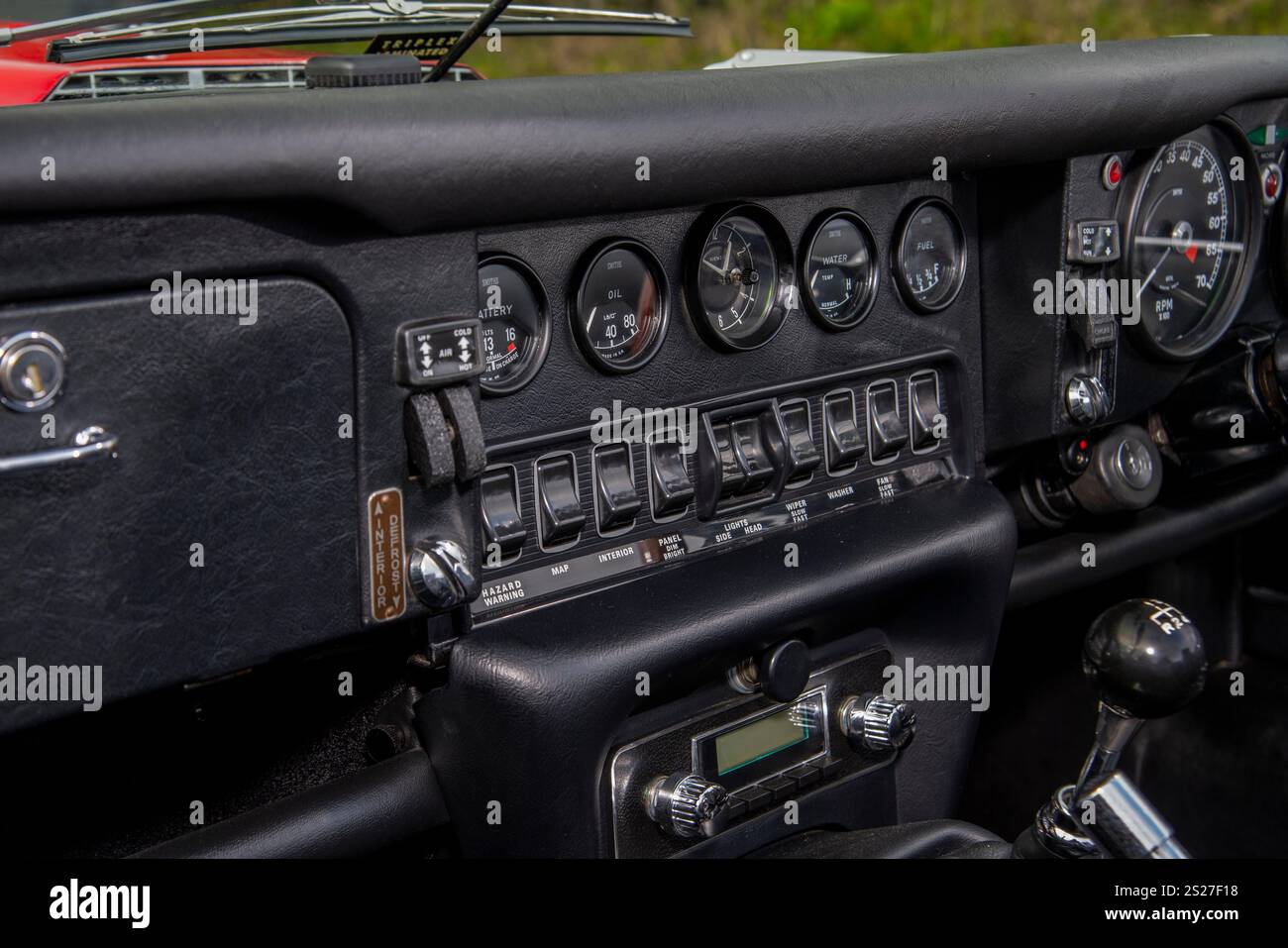 1974 serie 3 V12 Jaguar e Type convertibile classica sportiva britannica Foto Stock