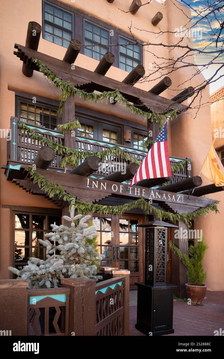 Il Rosewood Inn of the Anasazi, un hotel tradizionale nel centro di Santa Fe, NEW MEXICO Foto Stock