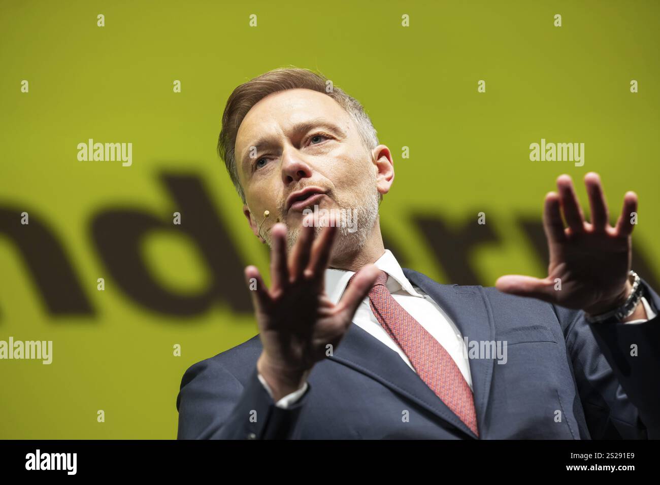 Tradizionale Epifania 2025 riunione del partito FDP. L'evento del partito è anche l'inizio della campagna elettorale per le elezioni federali del 2025. Christi Foto Stock