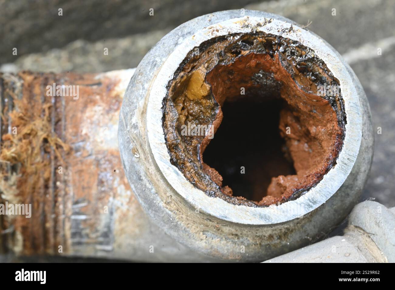 Tubo dell'acqua sporca Foto Stock