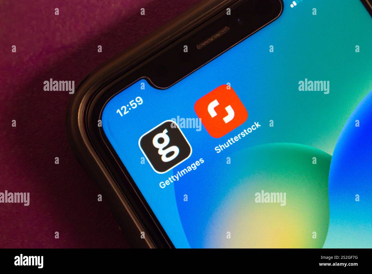 Città del Messico, MESSICO - 7 gennaio 2025 : le icone Getty Images e Shutterstock sono visualizzate su un iPhone. Foto Stock