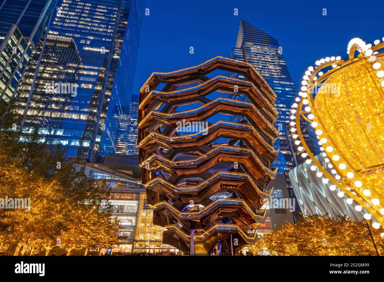 Hudson Yards e la nave, decorata per christmas Midtown, Manhattan, New York City New York, USA Foto Stock