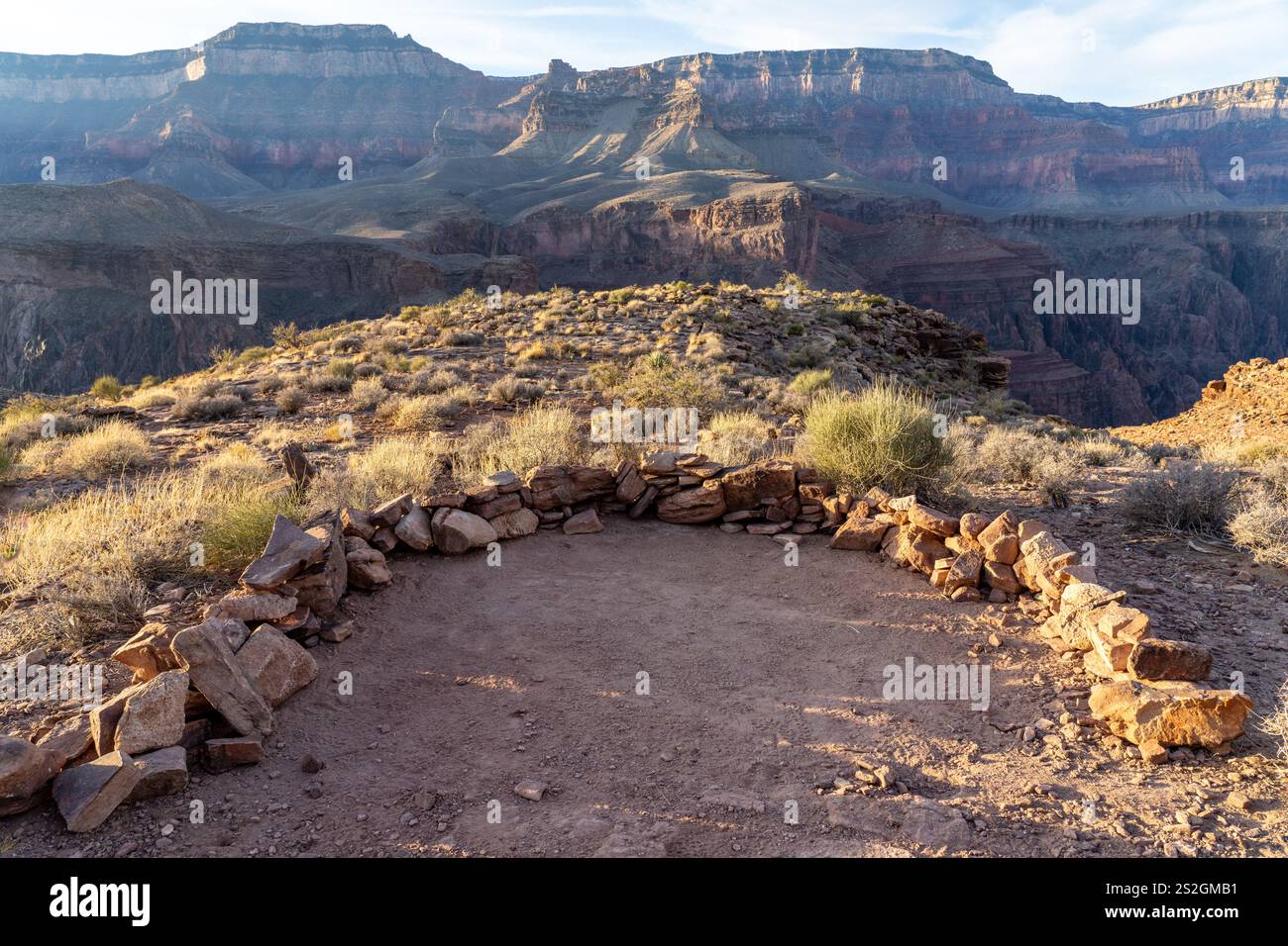 Un campeggio nel Grand Canyon in un'area naturalistica nel deserto Foto Stock Un campeggio nel Grand Canyon in un'area naturalistica nel deserto Foto Stock