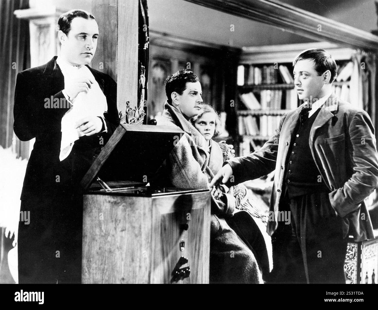 L'UOMO CHE CONOSCEVA TROPPO FRANK VOSPER, LESLIE BANKS, NOVA PILBEAM, PETER LORRE data: 1934 Foto Stock