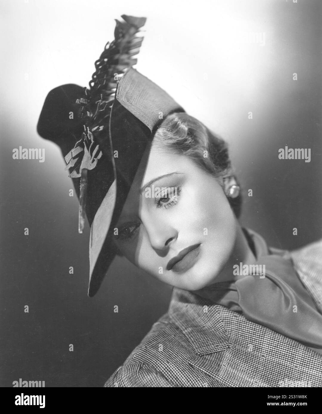 FUORI DA QUESTE MURA IMMAGINE DI DOLORES COSTELLO DALL'ARCHIVIO RONALD GRANT FUORI QUESTE MURA DOLORES COSTELLO data: 1939 Foto Stock